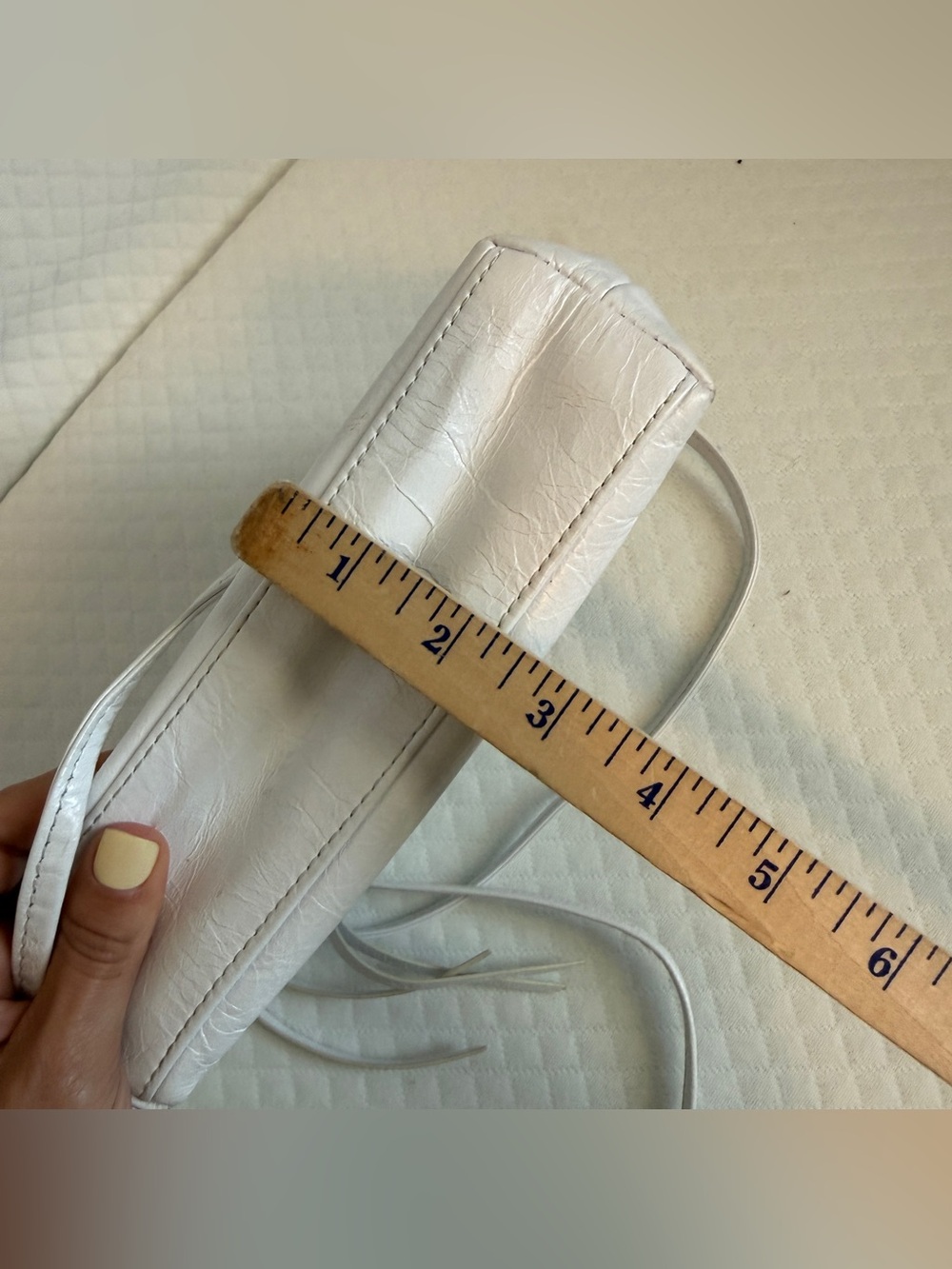 HOBO The Original White Leather Crossbody Or Shoulder Bag Minimalist Chic Boho - Picture 14 of 15